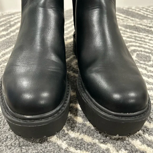Time and tru ankle Chelsea boots size 6 - Picture 9 of 10